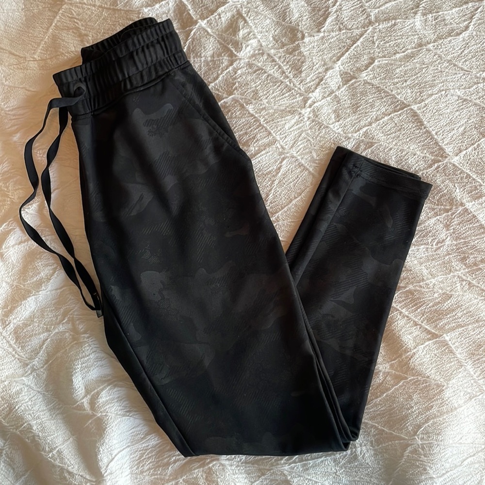 SOLD Virus Joggers Size XS